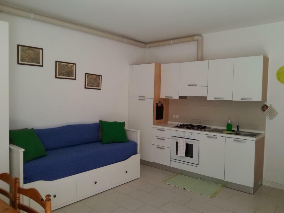 Villa Flora غرادو المظهر الخارجي الصورة