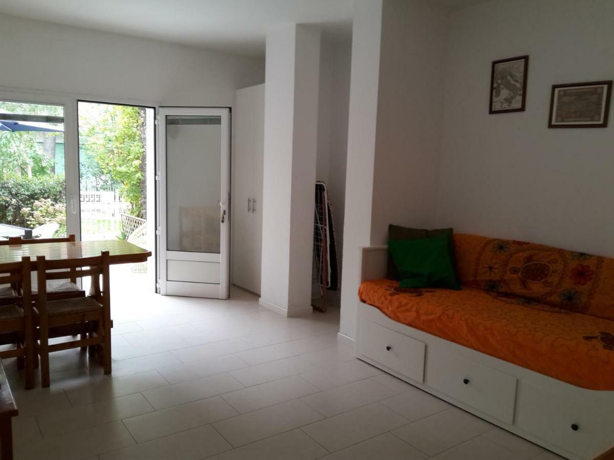 Villa Flora غرادو المظهر الخارجي الصورة